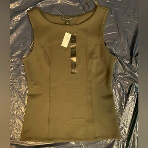 Banana Republic women’s stretch top